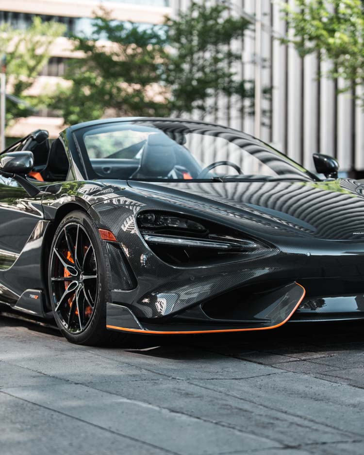 McLaren 765LT